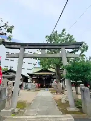 柳原稲荷神社の{uncategorized: "未分類", other: "その他", undefined: "問題あり", building: "その他建物", grave: "お墓", sacred_gate: "鳥居", guardian: "狛犬", statue: "像", buddha: "仏像", history: "歴史", nature: "自然", garden: "庭園", animal: "動物", pagoda: "塔", temizu: "手水舎", mountain_gate: "山門・神門", sanctuary: "本殿・本堂", subordinate: "末社・摂社", art: "芸術", scenery: "景色", jizo: "地蔵", ema: "絵馬", goshuin: "御朱印", omikuji: "おみくじ", items: "授与品その他", amulet: "お守り", goshuincho: "御朱印帳", eats: "食事", festival: "お祭り", votive_dance: "神楽", shichigosan: "七五三参", wedding: "結婚式", experience: "体験その他", initially: "初詣", around: "周辺", anti_infection: "感染症対策"}