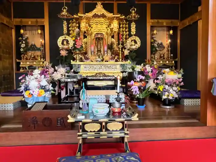 聖光寺の本殿・本堂