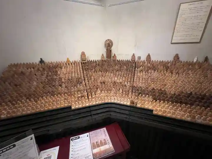 大船観音寺の{uncategorized: "未分類", other: "その他", undefined: "問題あり", building: "その他建物", grave: "お墓", sacred_gate: "鳥居", guardian: "狛犬", statue: "像", buddha: "仏像", history: "歴史", nature: "自然", garden: "庭園", animal: "動物", pagoda: "塔", temizu: "手水舎", mountain_gate: "山門・神門", sanctuary: "本殿・本堂", subordinate: "末社・摂社", art: "芸術", scenery: "景色", jizo: "地蔵", ema: "絵馬", goshuin: "御朱印", omikuji: "おみくじ", items: "授与品その他", amulet: "お守り", goshuincho: "御朱印帳", eats: "食事", festival: "お祭り", votive_dance: "神楽", shichigosan: "七五三参", wedding: "結婚式", experience: "体験その他", initially: "初詣", around: "周辺", anti_infection: "感染症対策"}