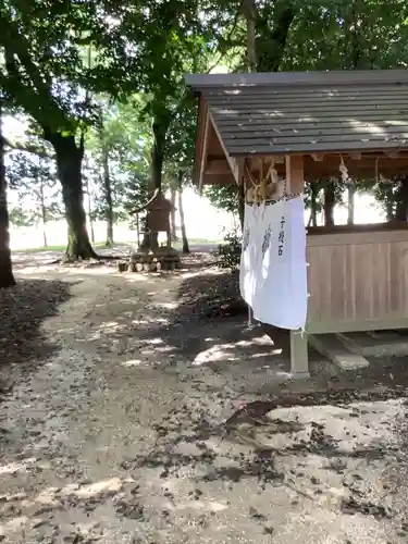 子守神社の末社・摂社