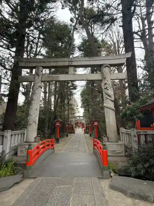 馬橋稲荷神社の{uncategorized: "未分類", other: "その他", undefined: "問題あり", building: "その他建物", grave: "お墓", sacred_gate: "鳥居", guardian: "狛犬", statue: "像", buddha: "仏像", history: "歴史", nature: "自然", garden: "庭園", animal: "動物", pagoda: "塔", temizu: "手水舎", mountain_gate: "山門・神門", sanctuary: "本殿・本堂", subordinate: "末社・摂社", art: "芸術", scenery: "景色", jizo: "地蔵", ema: "絵馬", goshuin: "御朱印", omikuji: "おみくじ", items: "授与品その他", amulet: "お守り", goshuincho: "御朱印帳", eats: "食事", festival: "お祭り", votive_dance: "神楽", shichigosan: "七五三参", wedding: "結婚式", experience: "体験その他", initially: "初詣", around: "周辺", anti_infection: "感染症対策"}