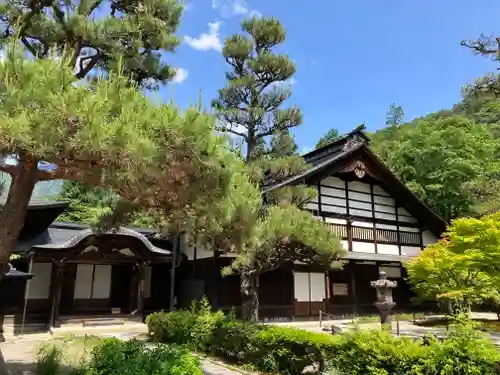 定勝寺の建物その他