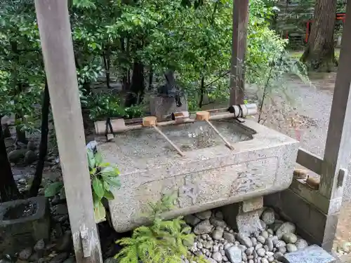 柴神社の手水舎