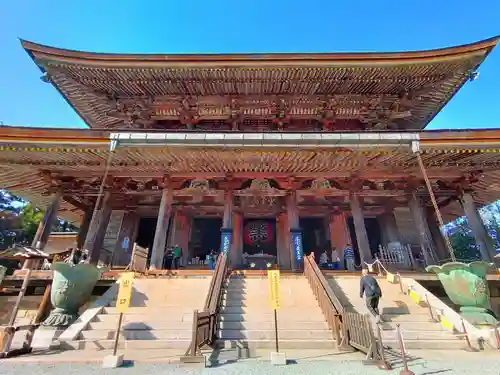 金峯山寺の本殿・本堂