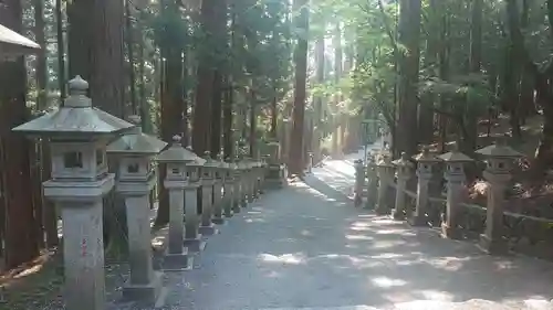 三峯神社(埼玉県)