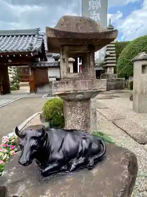 神牛石神社の像