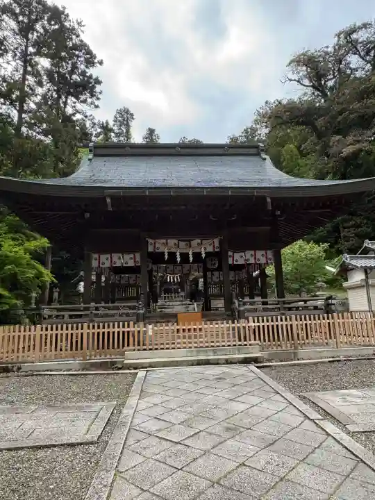 新神社の{uncategorized: "未分類", other: "その他", undefined: "問題あり", building: "その他建物", grave: "お墓", sacred_gate: "鳥居", guardian: "狛犬", statue: "像", buddha: "仏像", history: "歴史", nature: "自然", garden: "庭園", animal: "動物", pagoda: "塔", temizu: "手水舎", mountain_gate: "山門・神門", sanctuary: "本殿・本堂", subordinate: "末社・摂社", art: "芸術", scenery: "景色", jizo: "地蔵", ema: "絵馬", goshuin: "御朱印", omikuji: "おみくじ", items: "授与品その他", amulet: "お守り", goshuincho: "御朱印帳", eats: "食事", festival: "お祭り", votive_dance: "神楽", shichigosan: "七五三参", wedding: "結婚式", experience: "体験その他", initially: "初詣", around: "周辺", anti_infection: "感染症対策"}