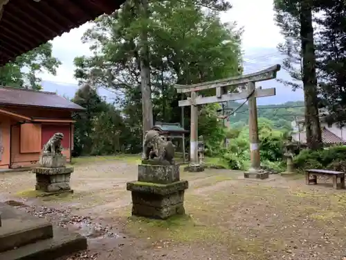 山神水神神社の鳥居