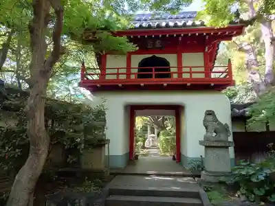 桃巌寺の山門・神門