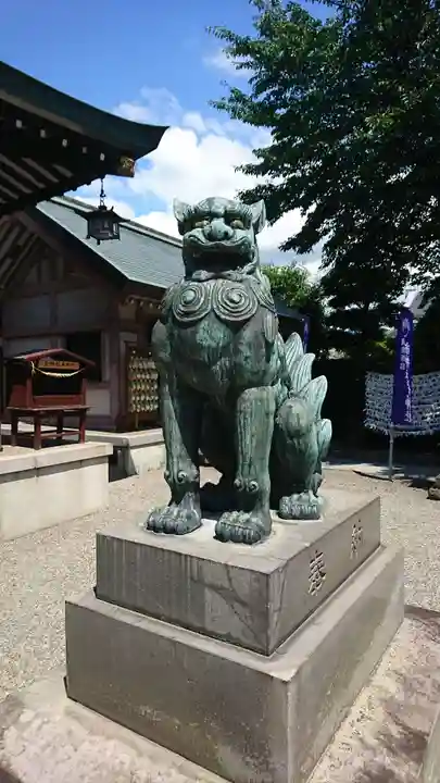 里之宮 湯殿山神社の狛犬