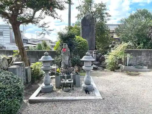 専念寺(三重県)