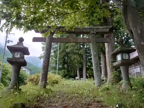 鷲神社の鳥居