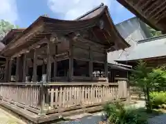 土佐神社の本殿