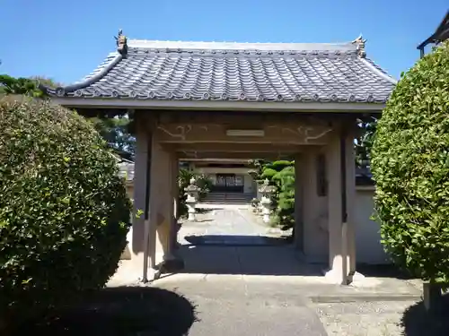 松林寺（河芸町中別保)の山門・神門