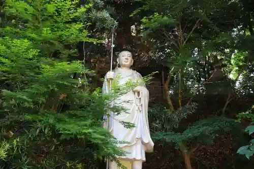 迎接寺の像