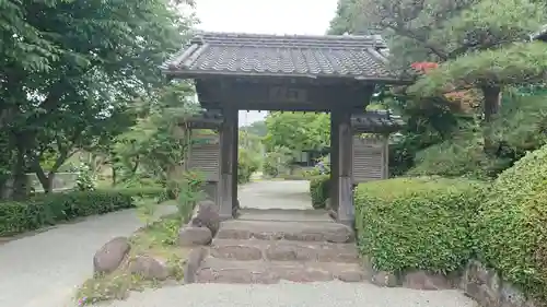 東光寺の山門・神門