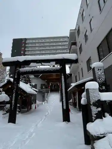 札幌祖霊神社の鳥居