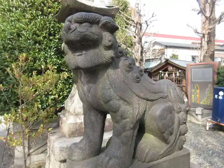 白鬚神社の狛犬