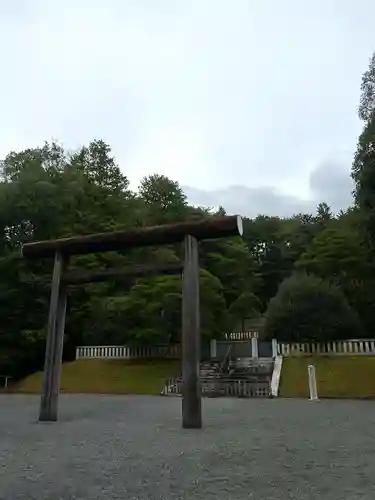 大正天皇多摩陵(東京都)