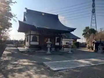 華蔵寺の本殿・本堂
