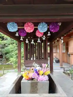 勝林寺の手水舎