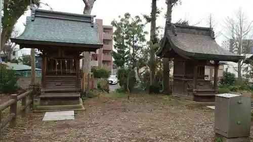 飯香岡八幡宮の末社・摂社