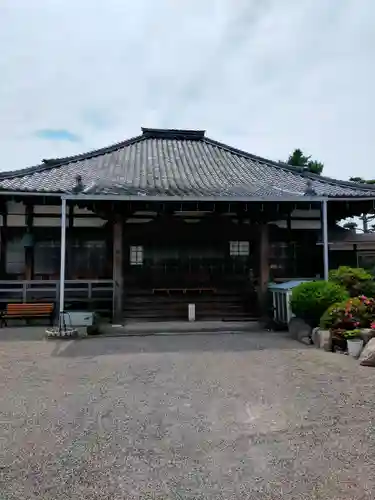 西願寺(三重県)