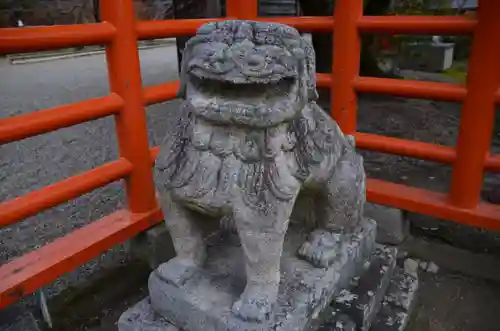 龍田大社の狛犬