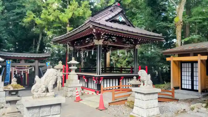 新屋山神社(山梨県)