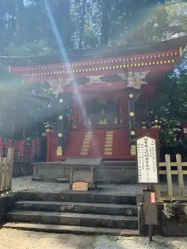 北口本宮冨士浅間神社の末社・摂社