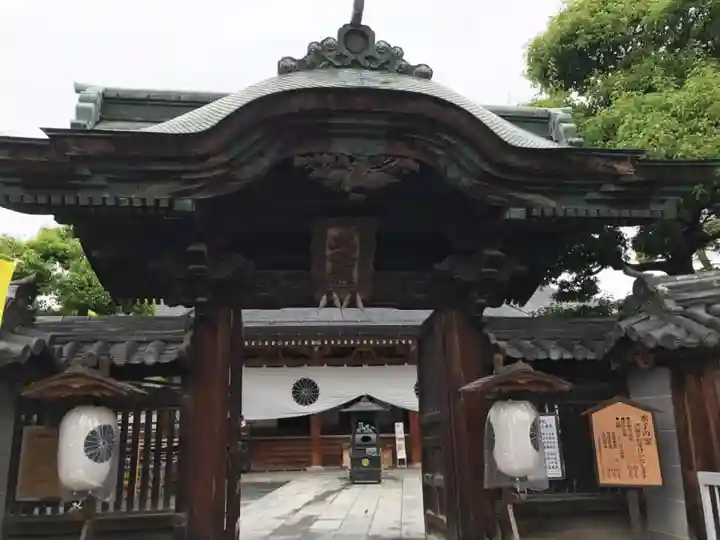 善光寺大本願の山門・神門