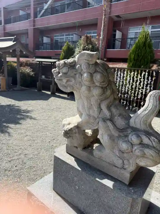 東林間神社の{uncategorized: "未分類", other: "その他", undefined: "問題あり", building: "その他建物", grave: "お墓", sacred_gate: "鳥居", guardian: "狛犬", statue: "像", buddha: "仏像", history: "歴史", nature: "自然", garden: "庭園", animal: "動物", pagoda: "塔", temizu: "手水舎", mountain_gate: "山門・神門", sanctuary: "本殿・本堂", subordinate: "末社・摂社", art: "芸術", scenery: "景色", jizo: "地蔵", ema: "絵馬", goshuin: "御朱印", omikuji: "おみくじ", items: "授与品その他", amulet: "お守り", goshuincho: "御朱印帳", eats: "食事", festival: "お祭り", votive_dance: "神楽", shichigosan: "七五三参", wedding: "結婚式", experience: "体験その他", initially: "初詣", around: "周辺", anti_infection: "感染症対策"}