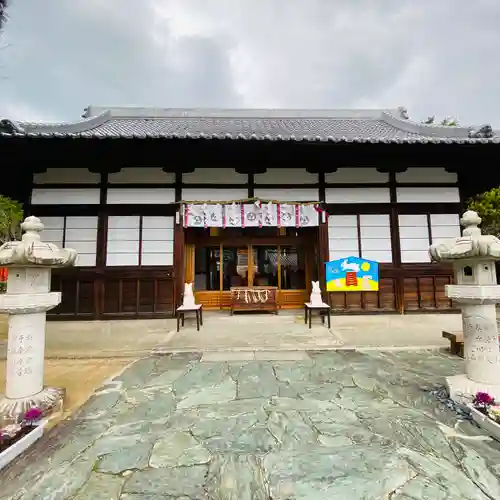 玉津島神社の本殿・本堂