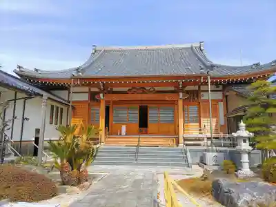 陽岳寺の本殿・本堂