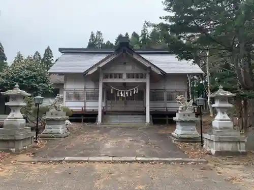 雷公神社の本殿・本堂