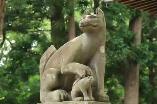 駒形稲荷神社の狛犬