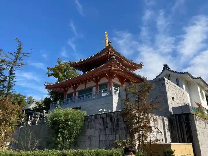 八事山 興正寺の塔