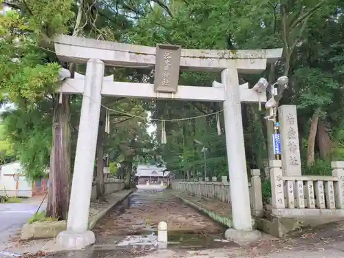 岩壺神社の鳥居