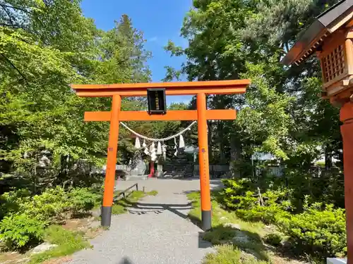 比布神社の鳥居