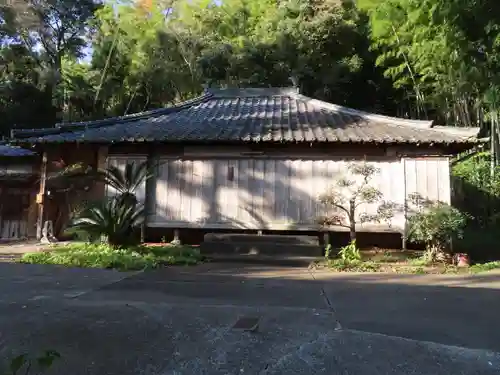 蔵橋寺の本殿・本堂
