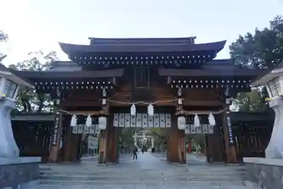 湊川神社の山門・神門