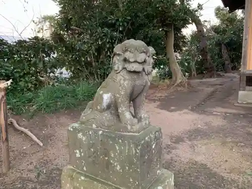 熊野神社の狛犬