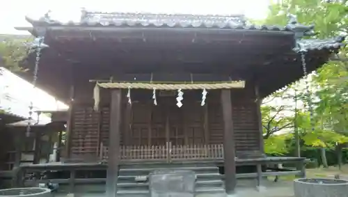 真間稲荷神社の本殿・本堂