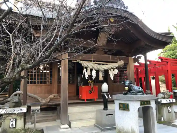 田村神社の本殿・本堂