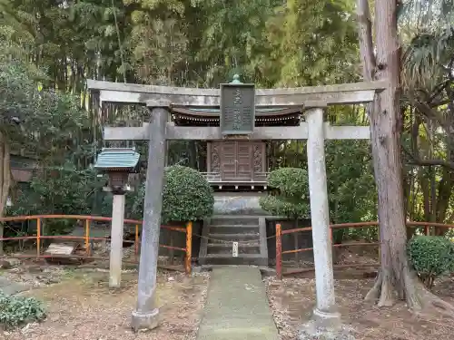 感応院の{uncategorized: "未分類", other: "その他", undefined: "問題あり", building: "その他建物", grave: "お墓", sacred_gate: "鳥居", guardian: "狛犬", statue: "像", buddha: "仏像", history: "歴史", nature: "自然", garden: "庭園", animal: "動物", pagoda: "塔", temizu: "手水舎", mountain_gate: "山門・神門", sanctuary: "本殿・本堂", subordinate: "末社・摂社", art: "芸術", scenery: "景色", jizo: "地蔵", ema: "絵馬", goshuin: "御朱印", omikuji: "おみくじ", items: "授与品その他", amulet: "お守り", goshuincho: "御朱印帳", eats: "食事", festival: "お祭り", votive_dance: "神楽", shichigosan: "七五三参", wedding: "結婚式", experience: "体験その他", initially: "初詣", around: "周辺", anti_infection: "感染症対策"}