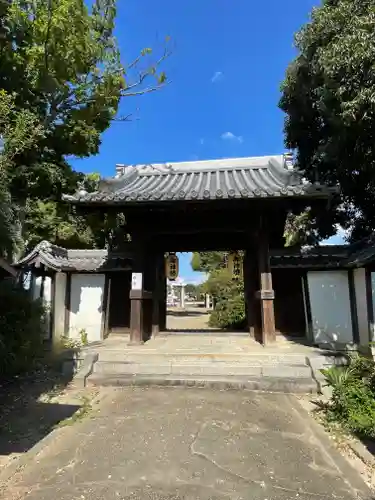 大依羅神社の山門