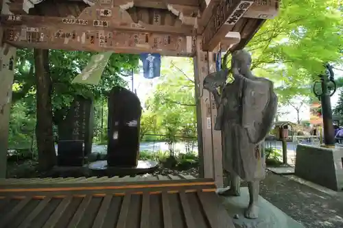 高尾山薬王院の手水舎