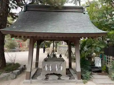 葛飾八幡宮の{uncategorized: "未分類", other: "その他", undefined: "問題あり", building: "その他建物", grave: "お墓", sacred_gate: "鳥居", guardian: "狛犬", statue: "像", buddha: "仏像", history: "歴史", nature: "自然", garden: "庭園", animal: "動物", pagoda: "塔", temizu: "手水舎", mountain_gate: "山門・神門", sanctuary: "本殿・本堂", subordinate: "末社・摂社", art: "芸術", scenery: "景色", jizo: "地蔵", ema: "絵馬", goshuin: "御朱印", omikuji: "おみくじ", items: "授与品その他", amulet: "お守り", goshuincho: "御朱印帳", eats: "食事", festival: "お祭り", votive_dance: "神楽", shichigosan: "七五三参", wedding: "結婚式", experience: "体験その他", initially: "初詣", around: "周辺", anti_infection: "感染症対策"}