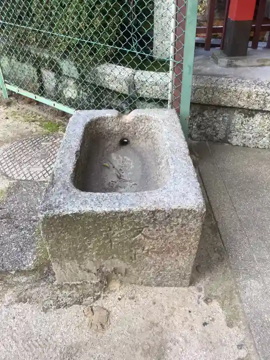 植田八幡宮の手水舎