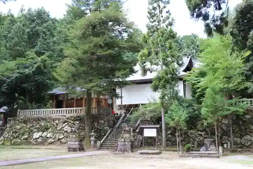 乎彌神社の建物その他